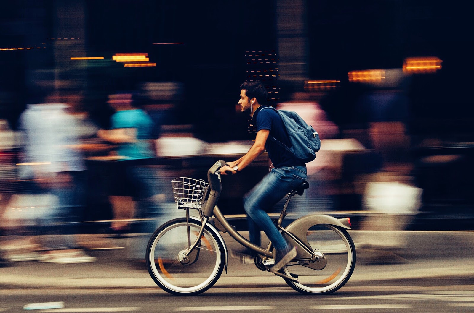 Foodora: a bike courier