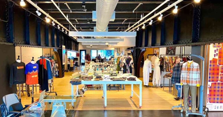 Cómo la moda lenta está creando oportunidades para startups y marcas heredadas por igual
              