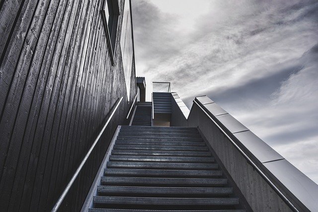 Seis razones por las que los pasatiempos mejoran la vida Subiendo escaleras