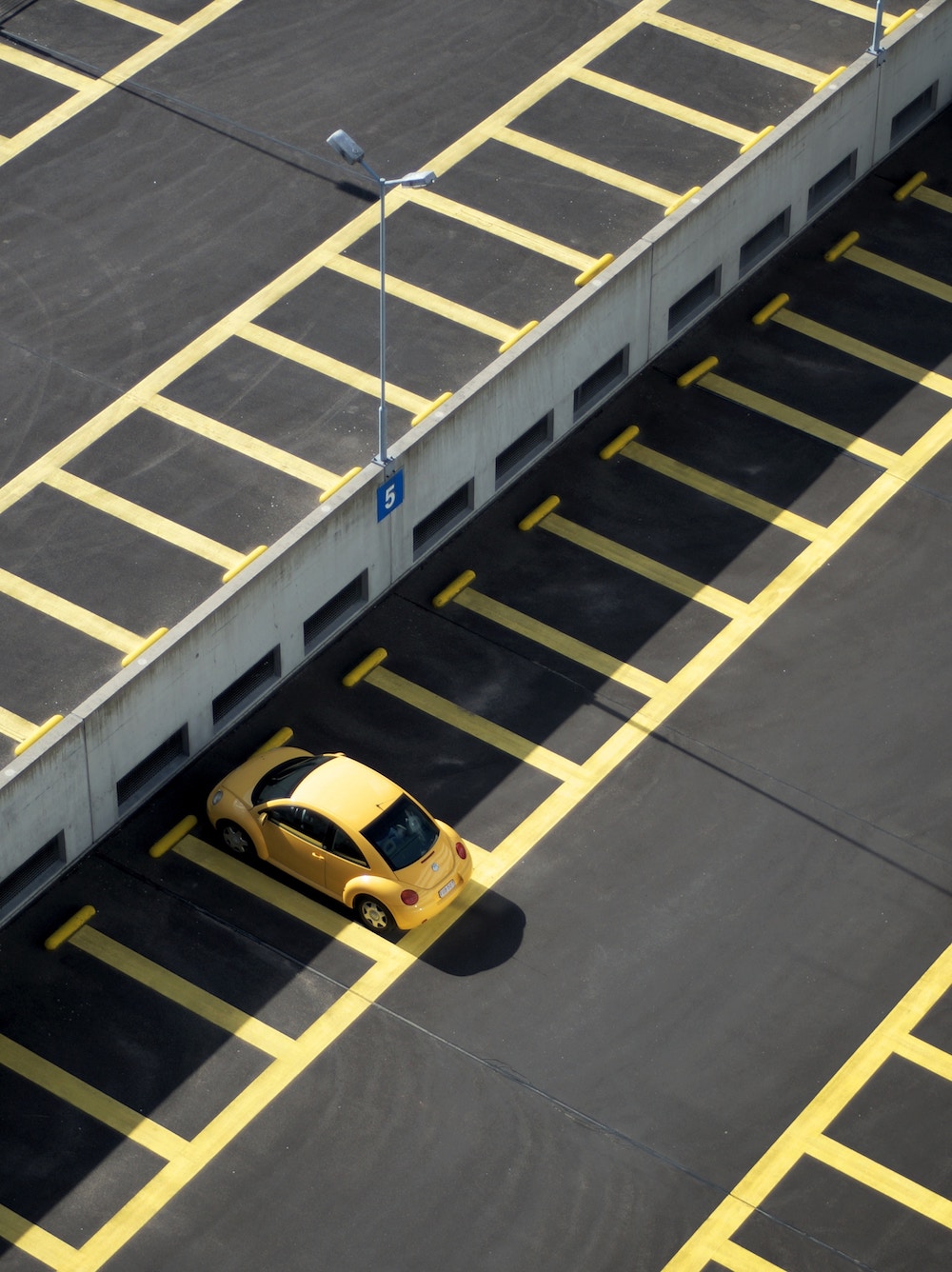 Más de 101 empresas de economía compartida que te ayudan a adoptar el consumo colaborativo - Rent Out Parking Space