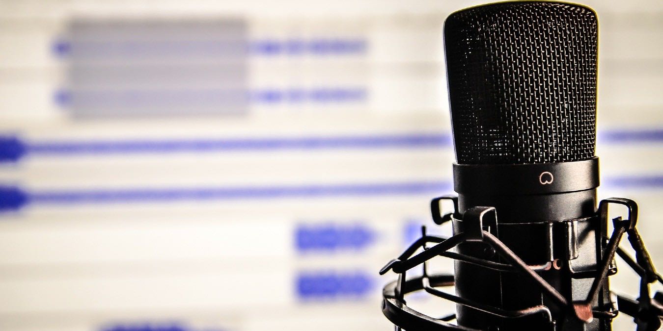 4 podcasts de productividad a los que debes suscribirte