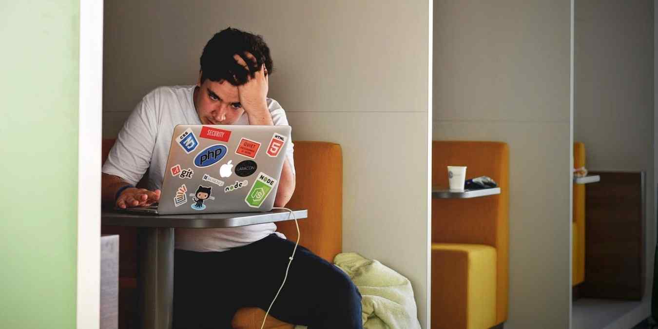10 errores de productividad a evitar durante los primeros 10 minutos en el trabajo