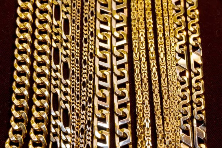 Precios del Oro 750: Explicación del valor de los collares, anillos, etc. de oro 750