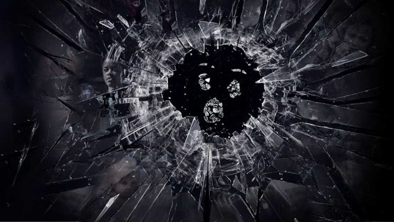 Ya puedes cobrar 1.000 libras por darte un atracón de Black Mirror