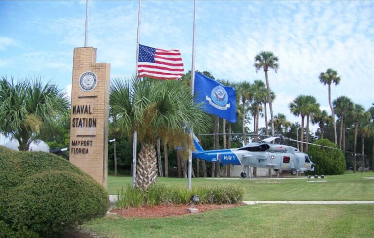 Más de 100 empleadores asistirán a la feria de empleo de la Estación Naval de Mayport en la Universidad del Norte de Florida