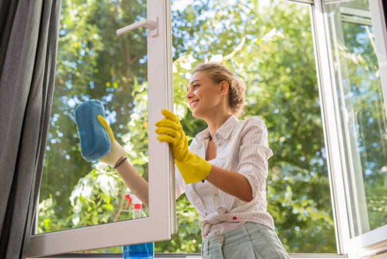 How to Become an Independent House Cleaner and find cleaning jobs fast: Complete 2025 Guide [+ Apps, Templates and 48-Hour Plan]